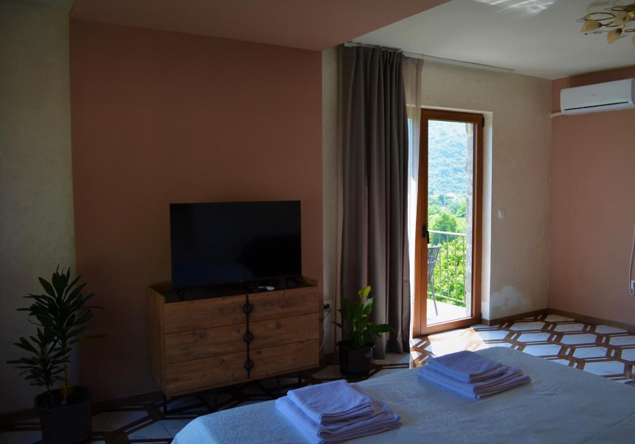 Markovic Winery And Estate Apartments سيتينيي المظهر الخارجي الصورة