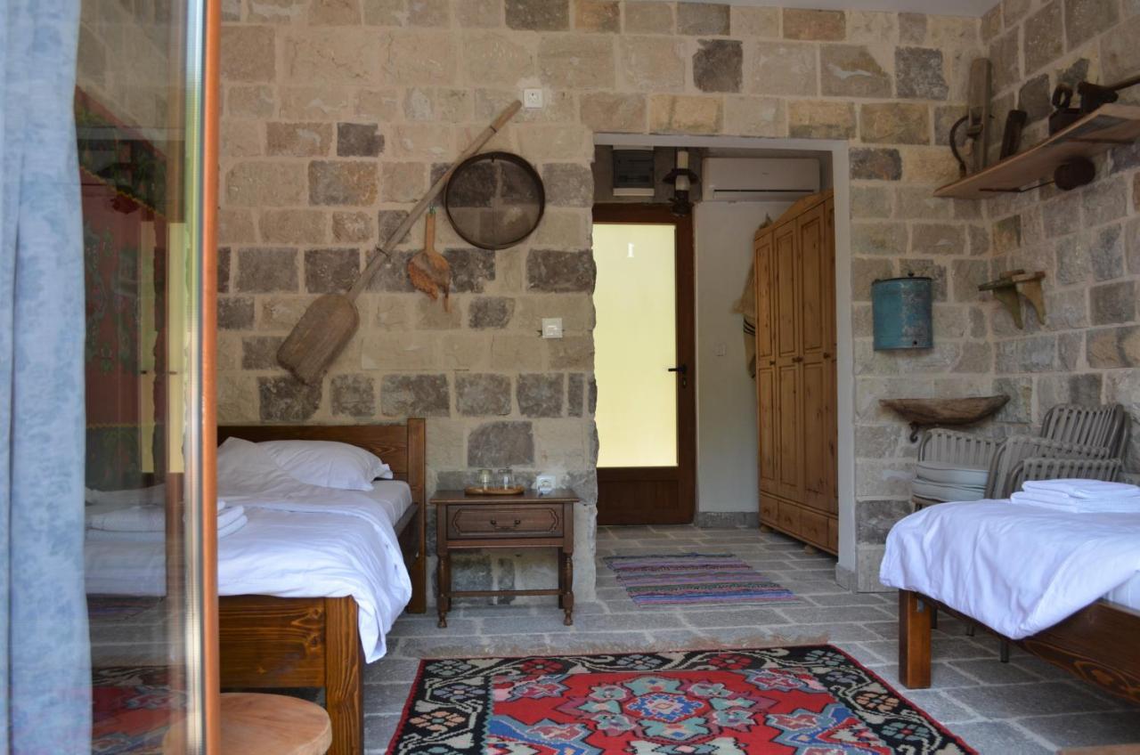 Markovic Winery And Estate Apartments سيتينيي المظهر الخارجي الصورة