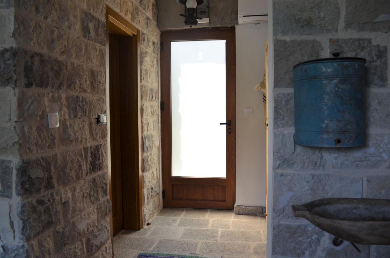 Markovic Winery And Estate Apartments سيتينيي المظهر الخارجي الصورة